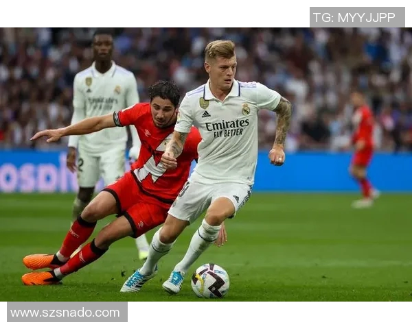 皇马对阵利物浦精彩赛事免费直播抢先看，球迷不容错过的巅峰对决